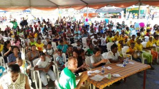 Competities 'Vertellen' en 'Zingen'